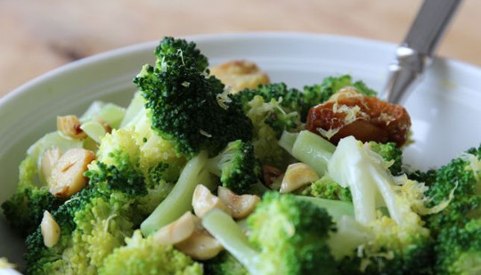 This Broccoli Compound May Treat Prostate Cancer