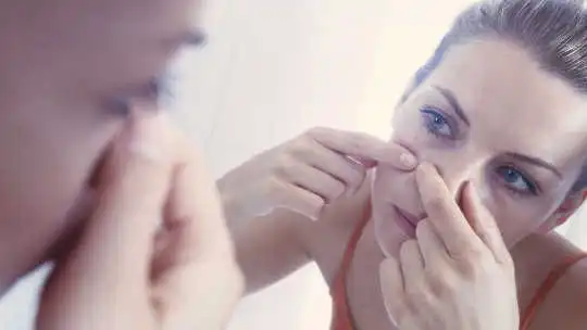 pIs It Bad To Pop Your Pimples?