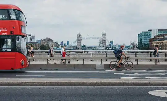 When Is It Quicker To Walk, Than Catch A Bus?