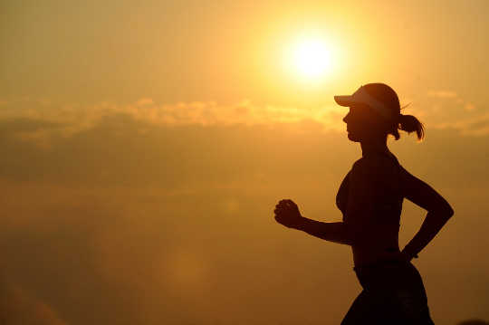 6 Ways To Safely Exercise In Extremely Hot Weather