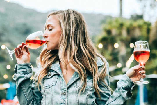 How Alcohol Triggers DNA Changes That Increase Cravings