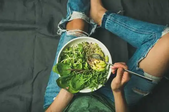 5 Ways Nutrition Could Help Your Immune System Fight Off The Coronavirus