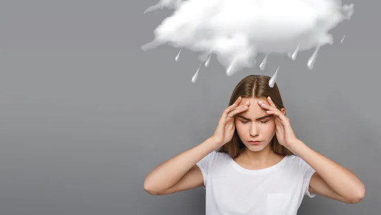 Can Bad Weather Really Cause Headaches?